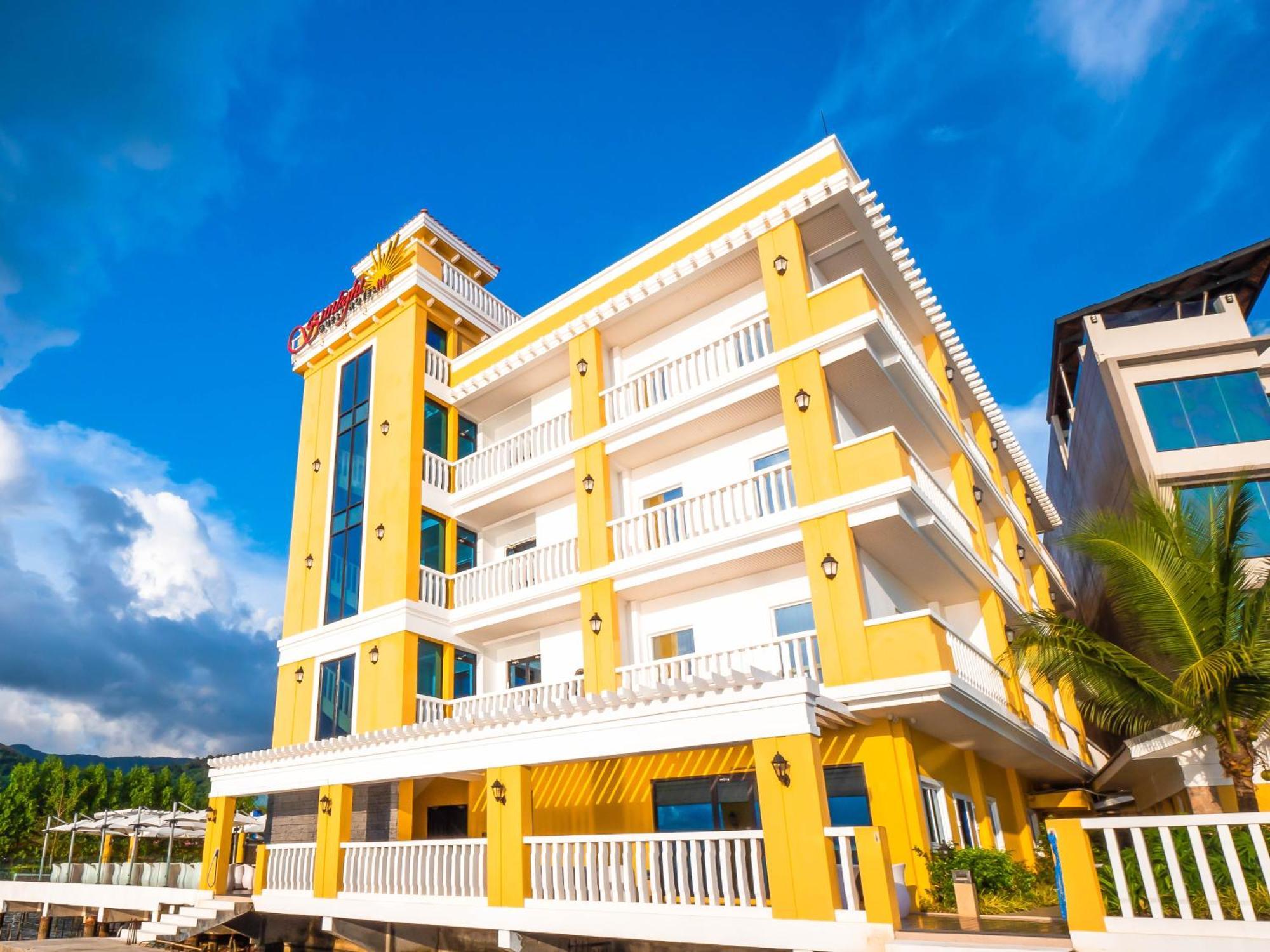 Sunlight Hotel Coron Exterior photo